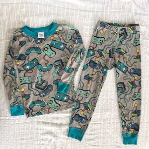 Hanna Andersson Video Game Pajamas size 110 (5T) Gamer Controller pjs boy girl